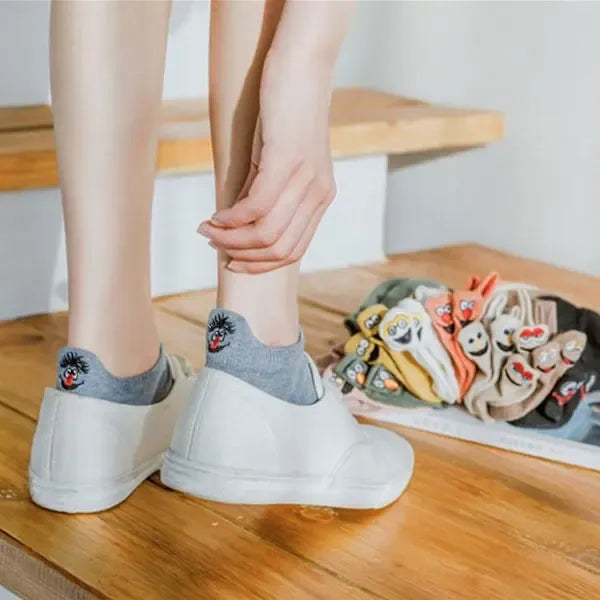 10 Pairs Cotton Funny Socks, Breathable Sweat Absorbing Everyday Crew Socks with Anti Odor Design for Men and Women