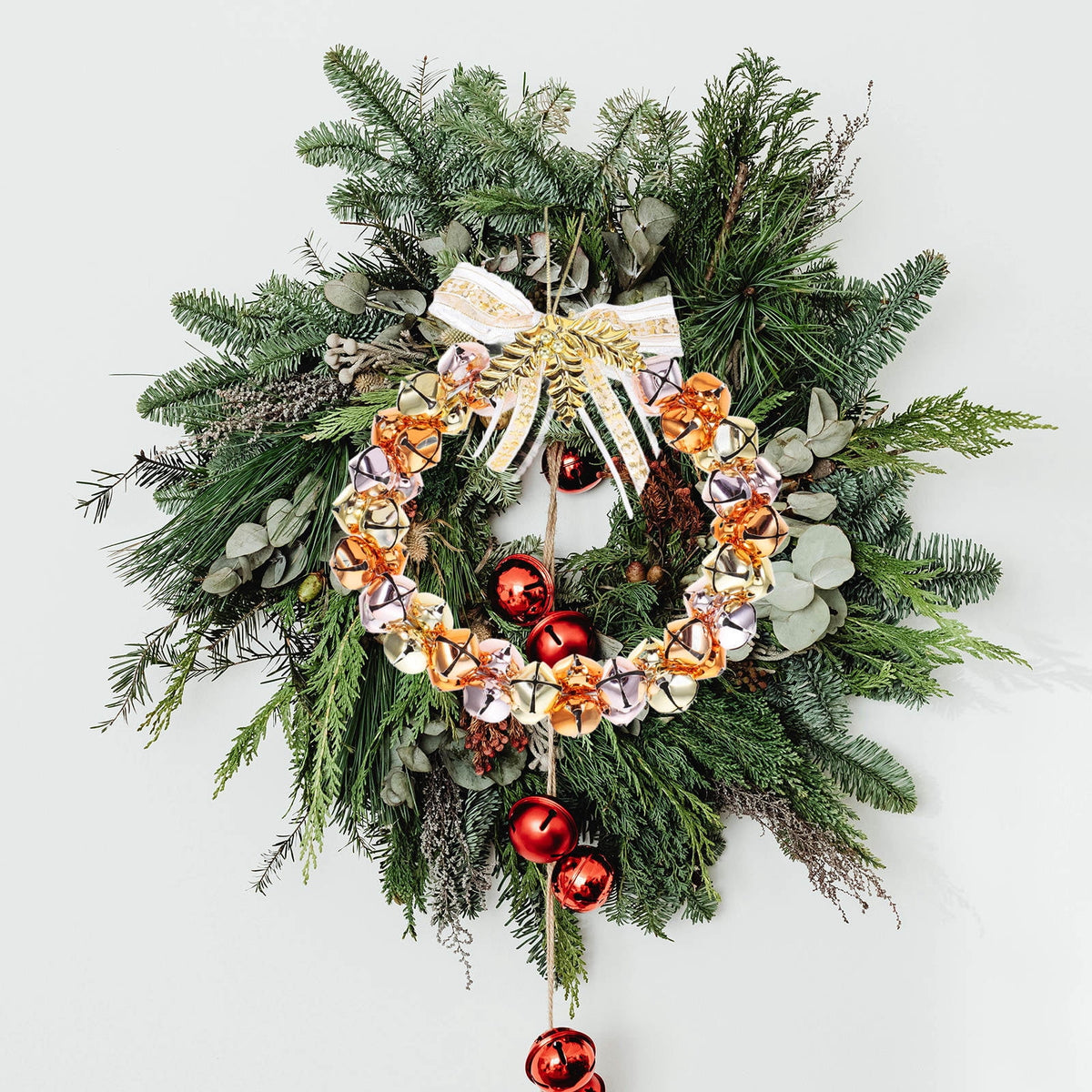Golden Christmas Bell Wreath with Bells for Decoration Iron Material Adds Festive Touch
