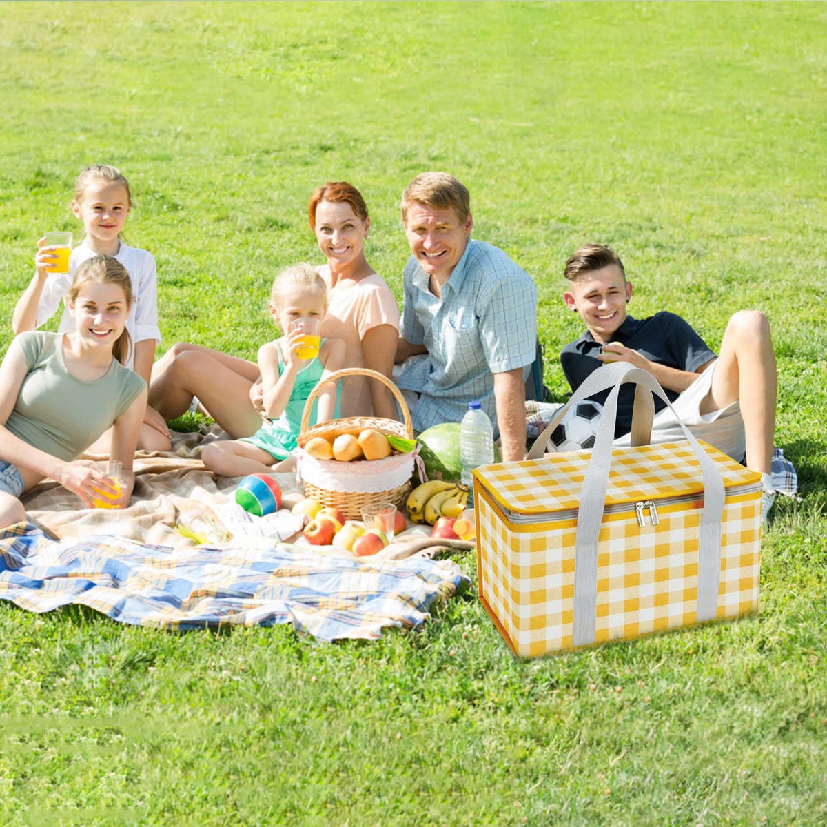 Large Picnic Basket Shopping Basket Camping Picnic Basket Travel Picnic Bag Portable Bento Bag Thermal Insulation Bag Yellow