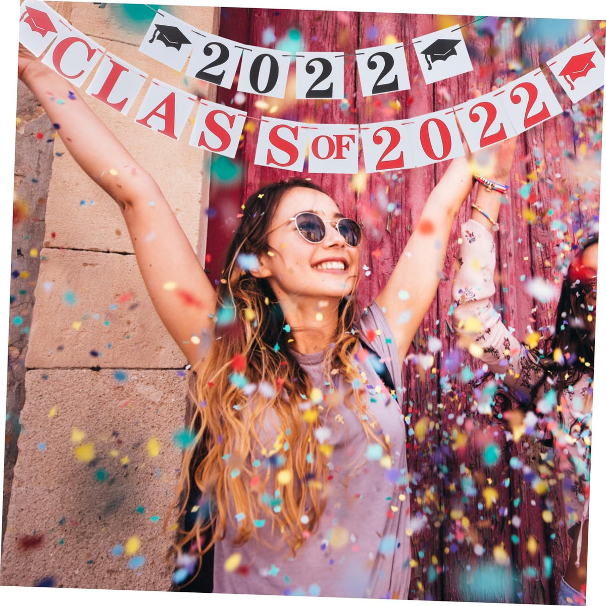 2 Sets Graduation Backdrop Decorations Polyester Flash Wreath Graduation Party Hangings The Sign Party Flag Graduation Decorative
