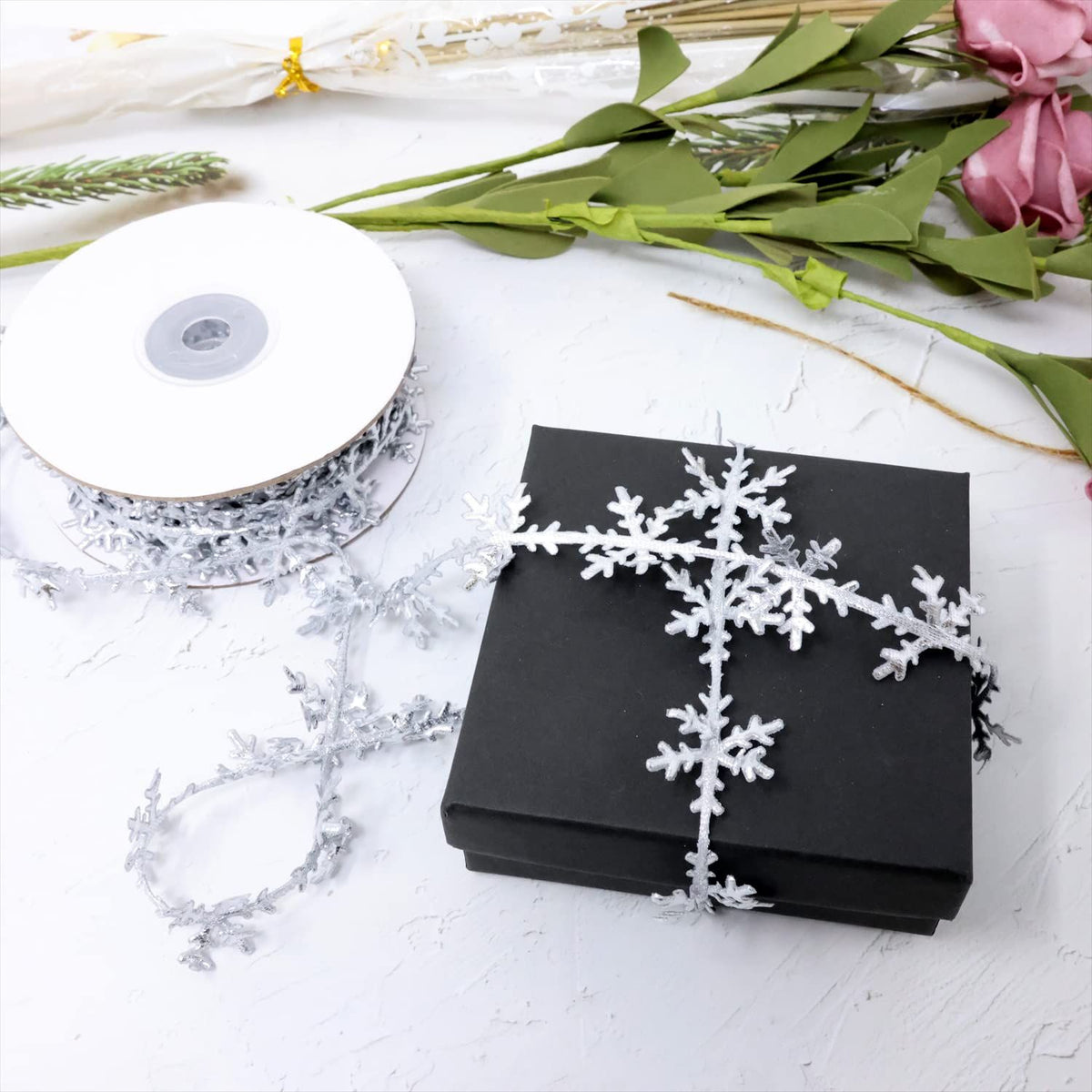 1 Roll of Sparkly Polyester Snowflake Ribbon Trim Embellishment, Snowflake Decoration Ribbons, Embossed Ribbon