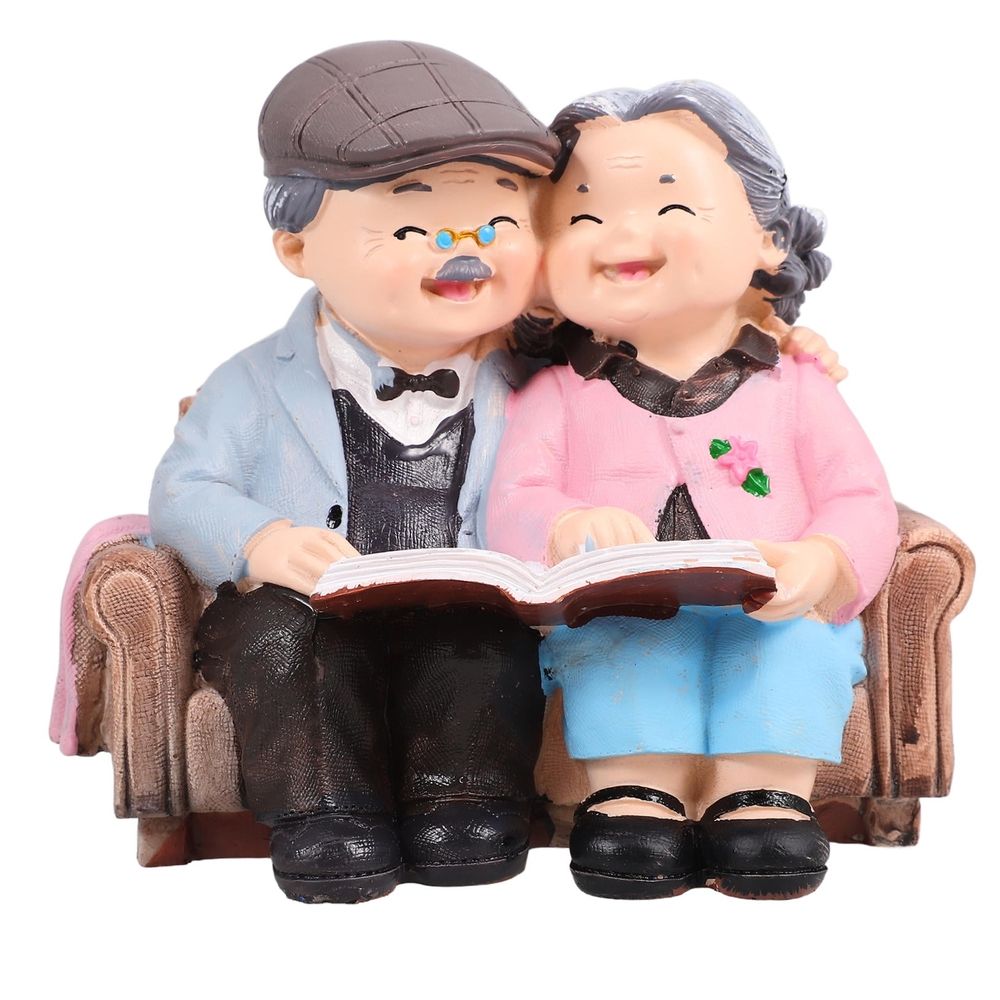 Miniature Elderly Couple Cake Topper Figurines, Old Couple Decorations for Shower and Birthday Cakes