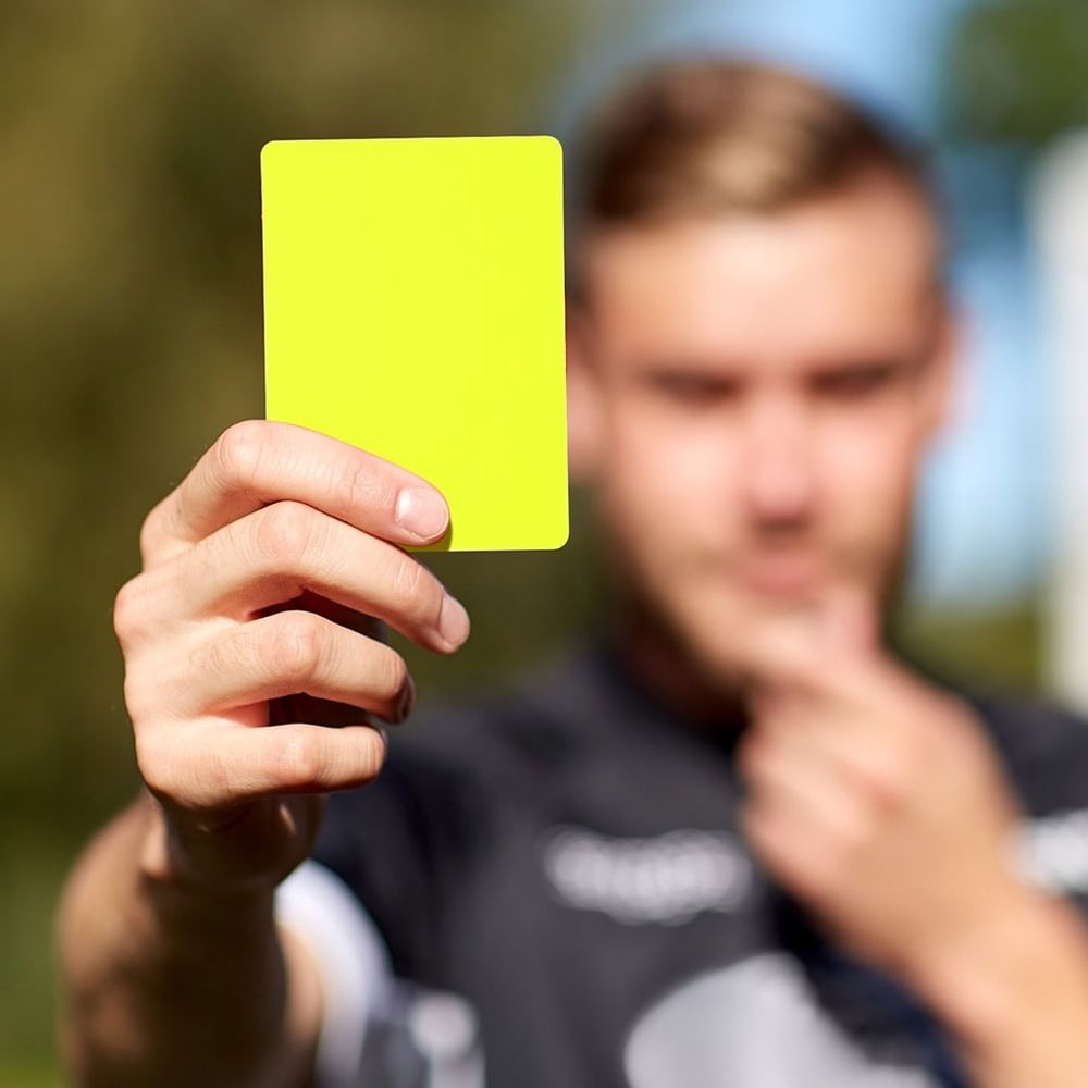 14-Piece Soccer Referee Cards Set Red Yellow PVC Portable Sports Accessories Professional Standard Equipment