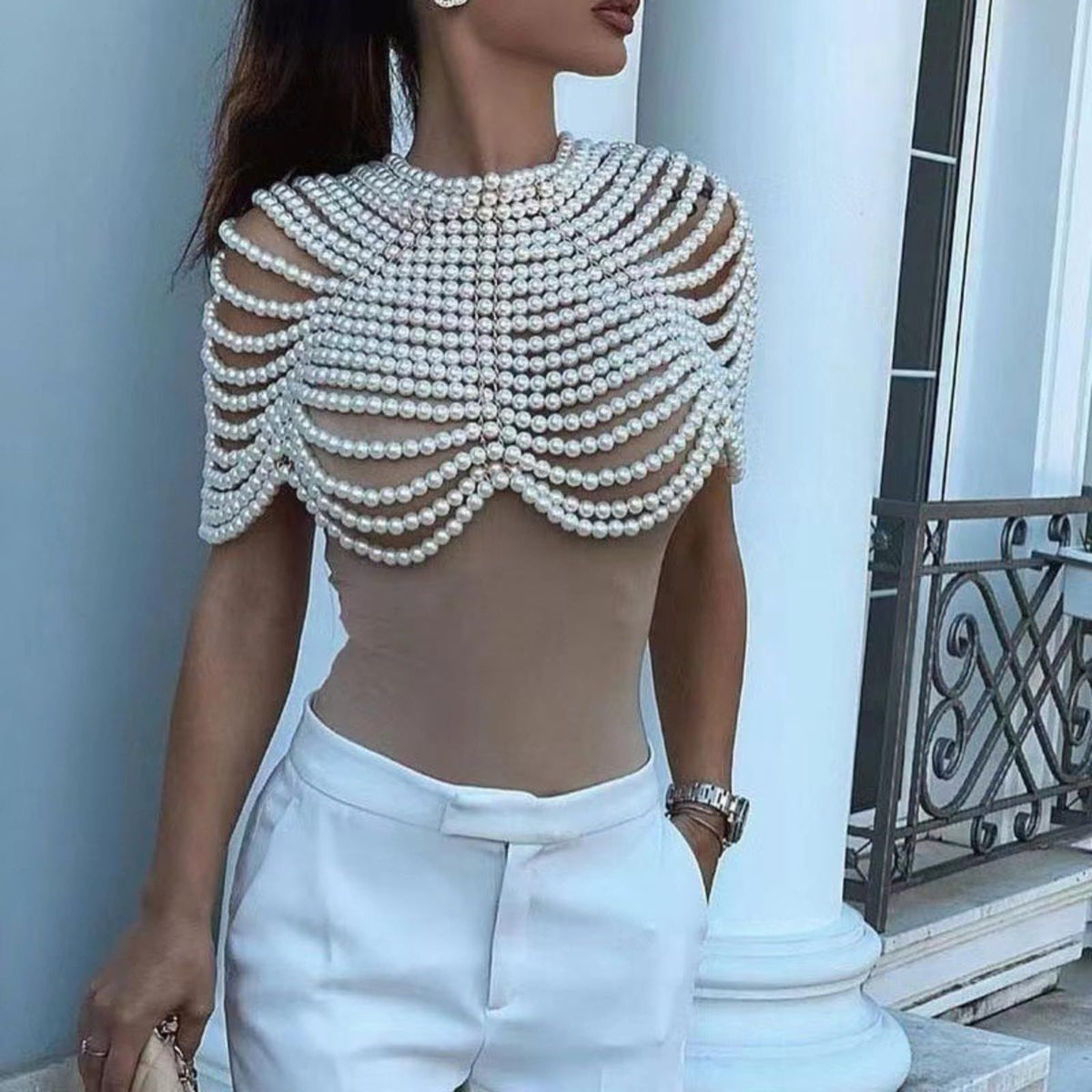 Imitation pearl bead decoration shoulder strap necklace body fashion shoulder and neck bra shawl collar pearl woven shawl white pearl strap gold fixed chain（Pearl Shoulder Chain White）