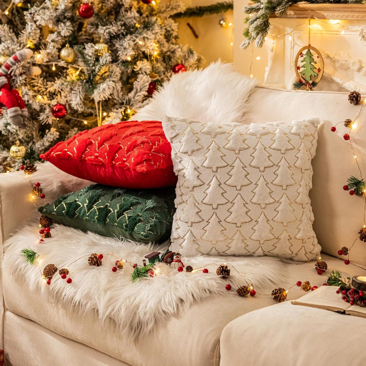 Christmas Tree Green Throw Pillow Covers 18x18, Soft Faux Fur Sequins Throw Pillows for Couch Sofa Bed Room Cushion Covers Holiday Decorations