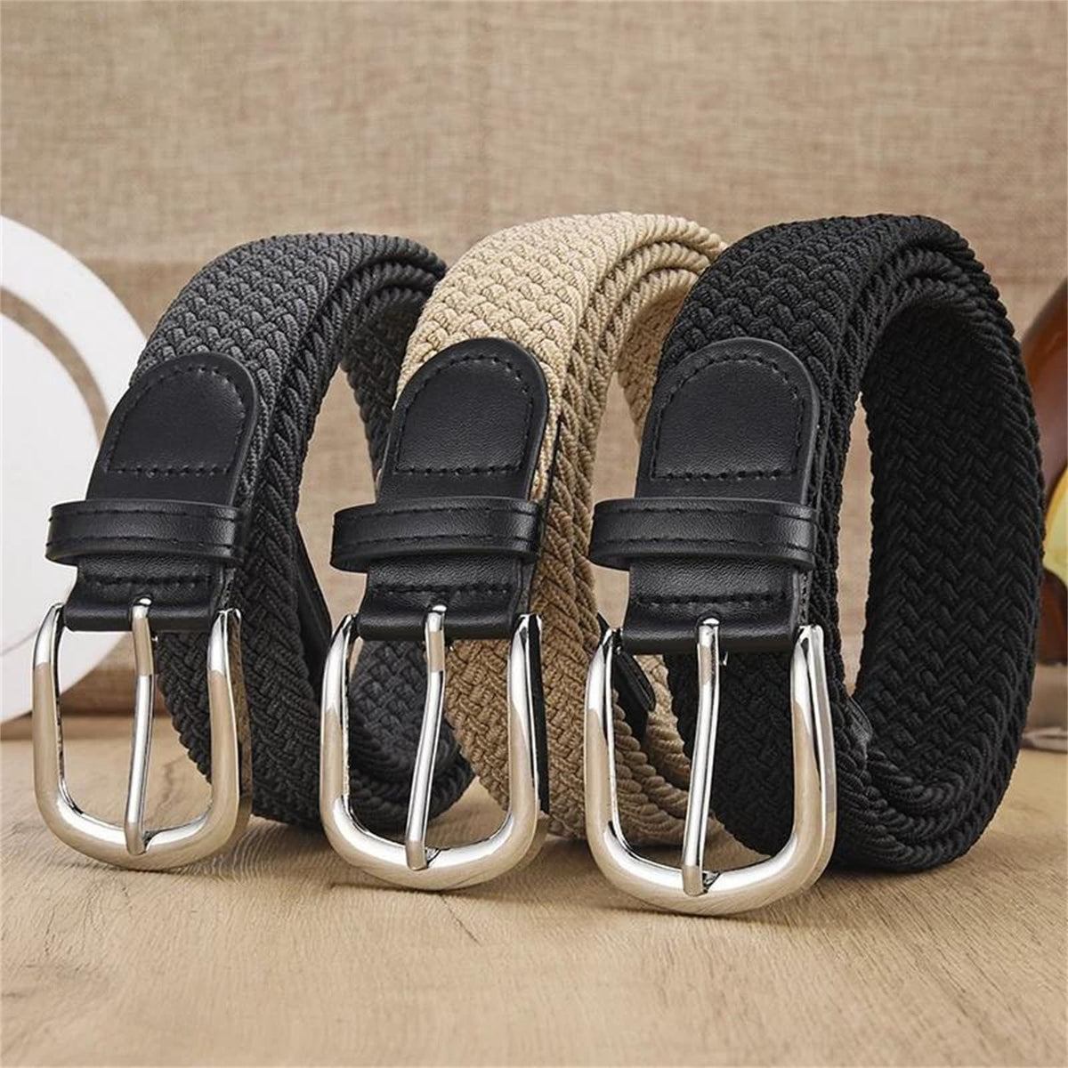 Unisex stretch khaki woven canvas belt with pin buckle, suitable for jeans, casual pants, shorts and casual wear.