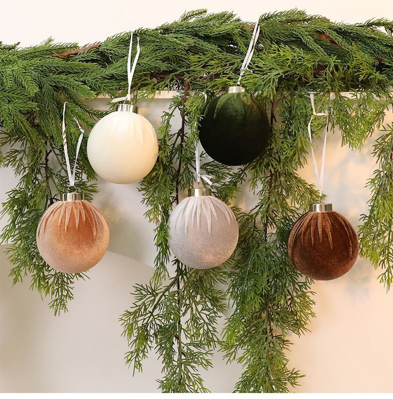 Mixed Red Green White Velvet Wrapped Xmas Baubles, Christmas Tree Hanging Decor, 8cm