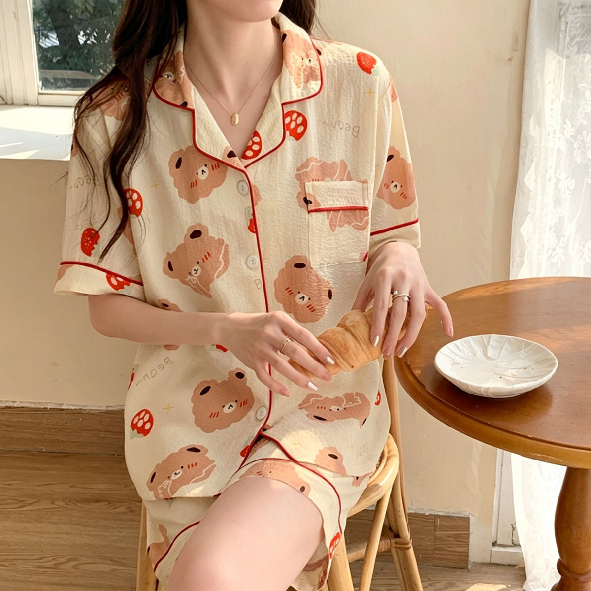 Strawberry Bear Head Short Set Size XL | Bubble Crinkle Plus Size Short Pajamas | Christmas Kawaii Girly Gift | Plus Size Friendly Loose Women's Loungewear