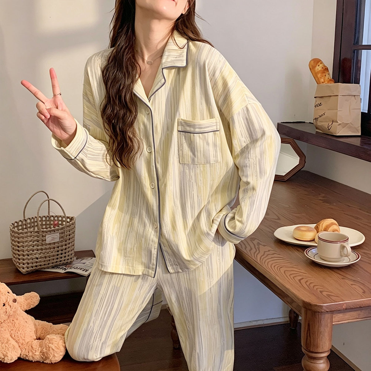 Apricot Stripe Crinkle Size L | Crinkled Fabric Long Sleeve Pants Pajama Set | Christmas Warm Stripe Gift | Tummy-Covering Cozy Loose Women's Homewear