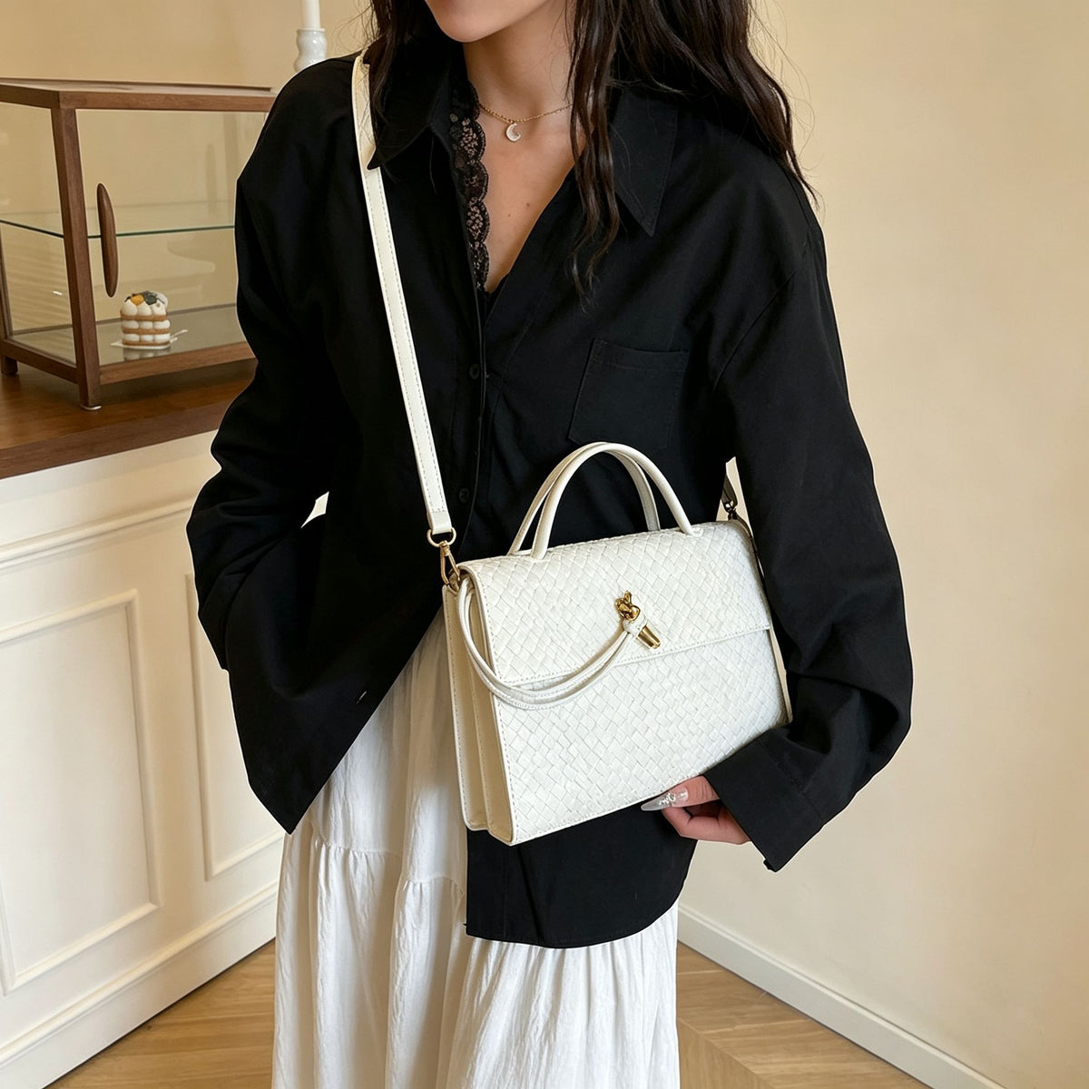 Woven Women Bag French Stick Bag Evening Organ Bag, Fashion Clutch Shoulder Crossbody Bag, Christmas Evening Party, Silver