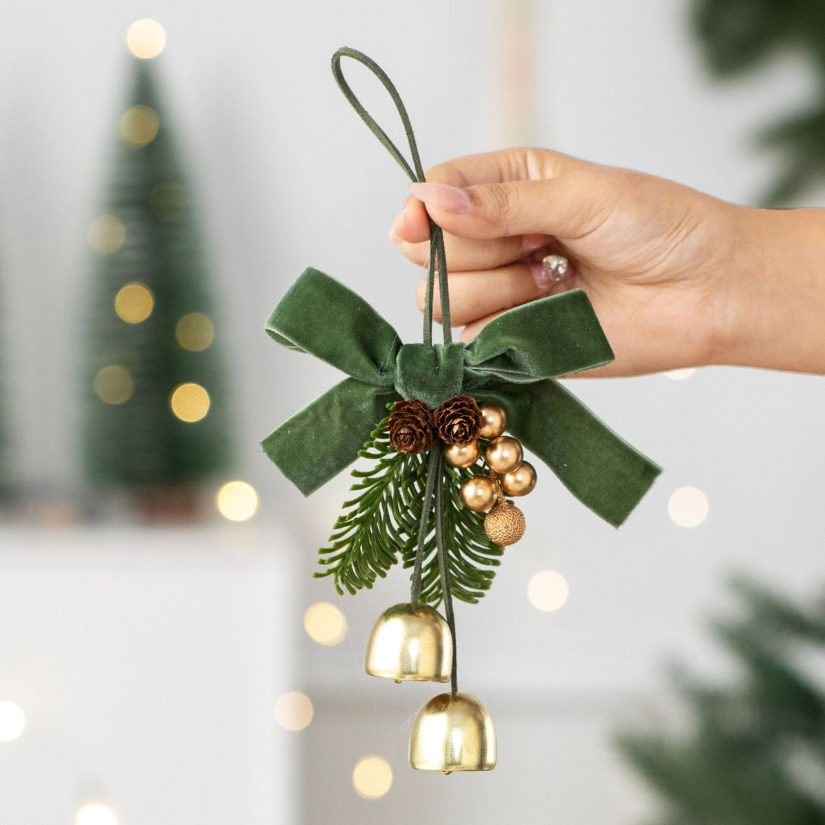 D3 Pinecone Double Bells Green 2 Pack