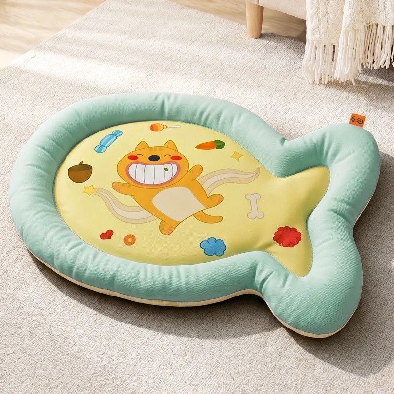 1 Pack Cute Fish-Shaped Cooling Pet Mat, Cartoon Cat Print Summer Dog Cat Bed, Breathable Non-Slip Soft Ice Cooling Pad for Small Medium Pets (yellow, Size L)