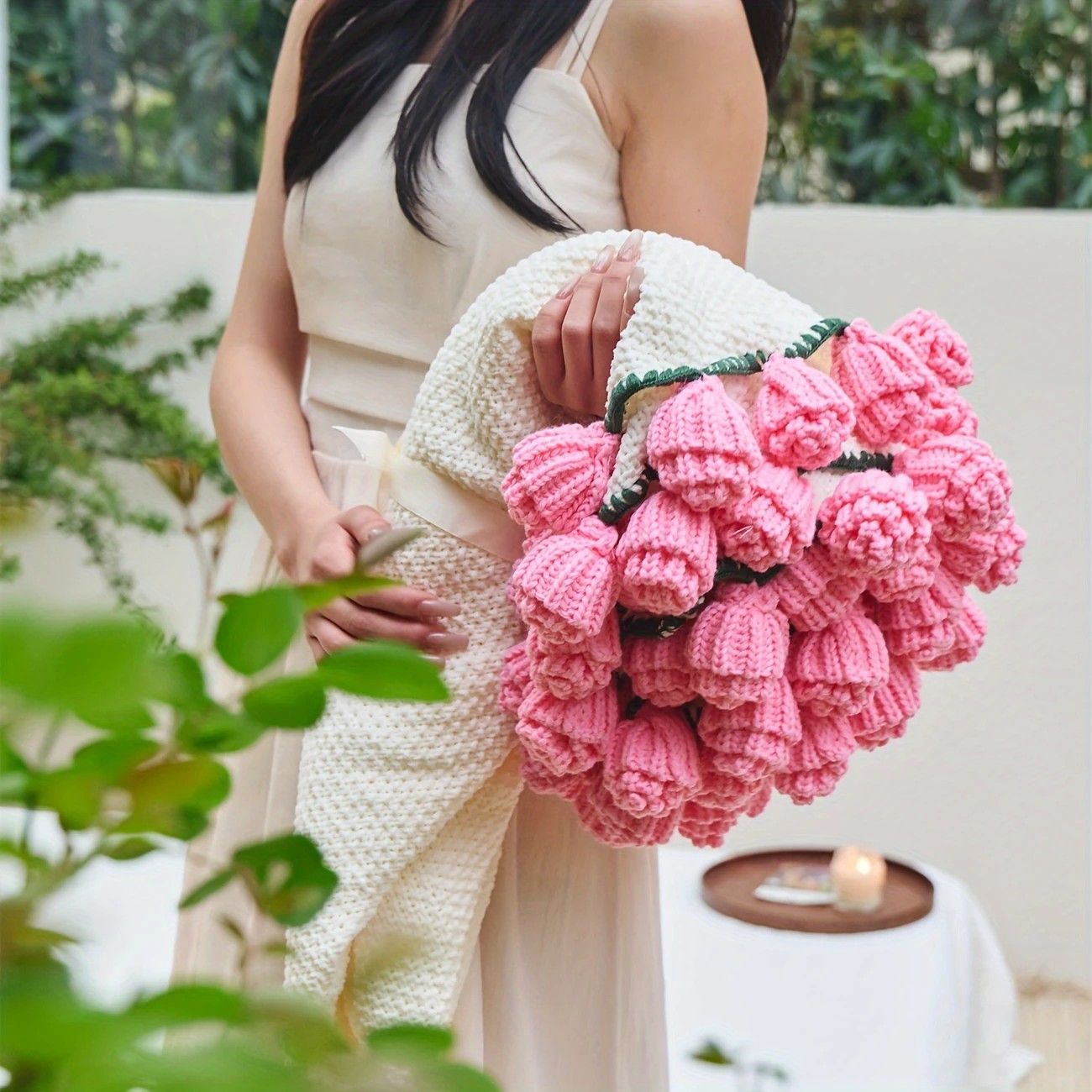 Hand-Crocheted Rose Round Blanket: A versatile romantic gift that brightens everyday warmth. (Diameter: 110 CM / 43.3 IN, Fog white)