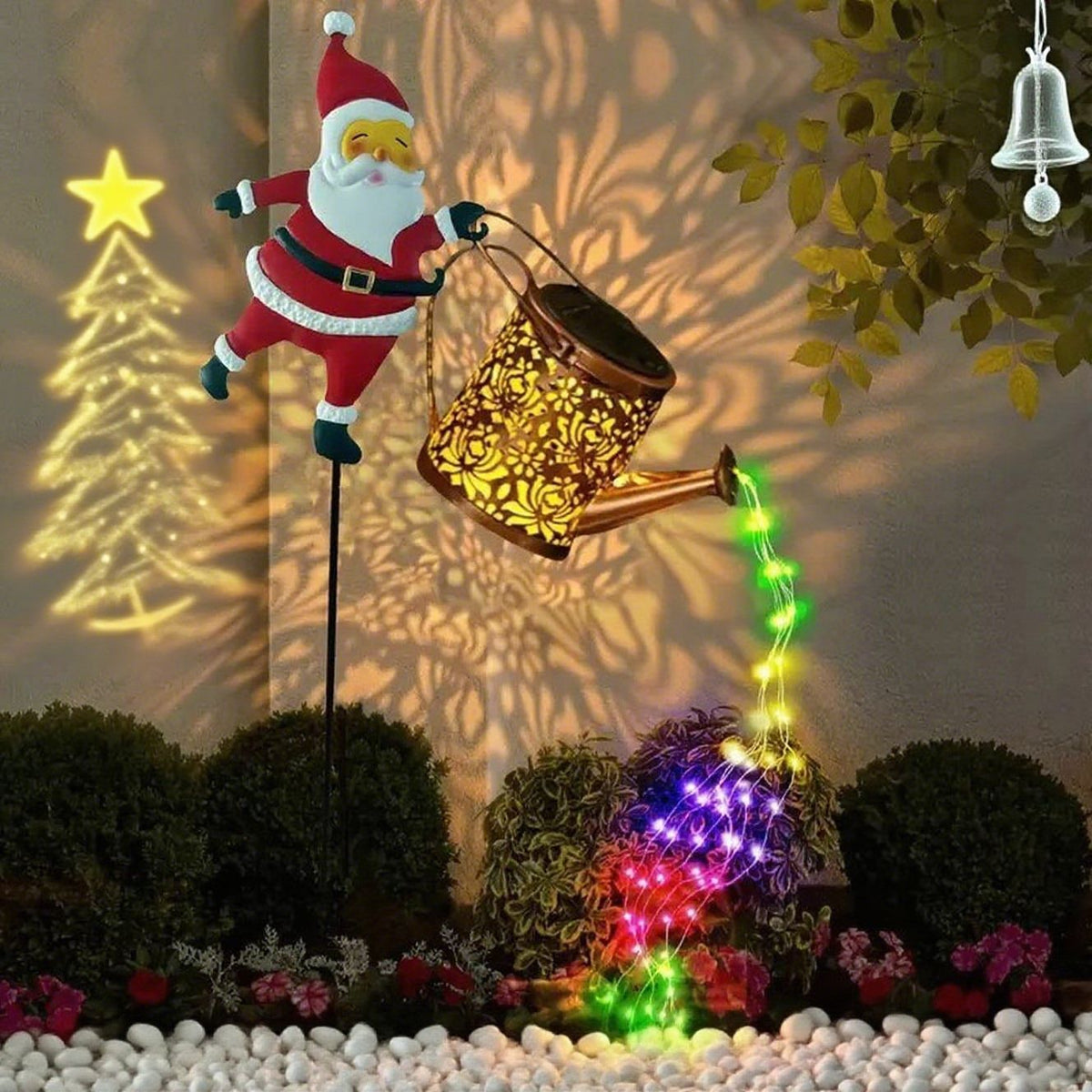 Solar Santa Claus Watering Can Light, IP64 Waterproof Iron Art, Multi-Color Light Effects, Brighten Up Your Outdoor Garden Holiday Ambiance (Warm Light)