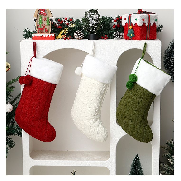 Knitted Double Pom-Pom Christmas Stocking, Cable Knit Texture Plush Cuff, Perfect for Both Decoration and Storage./GREEN