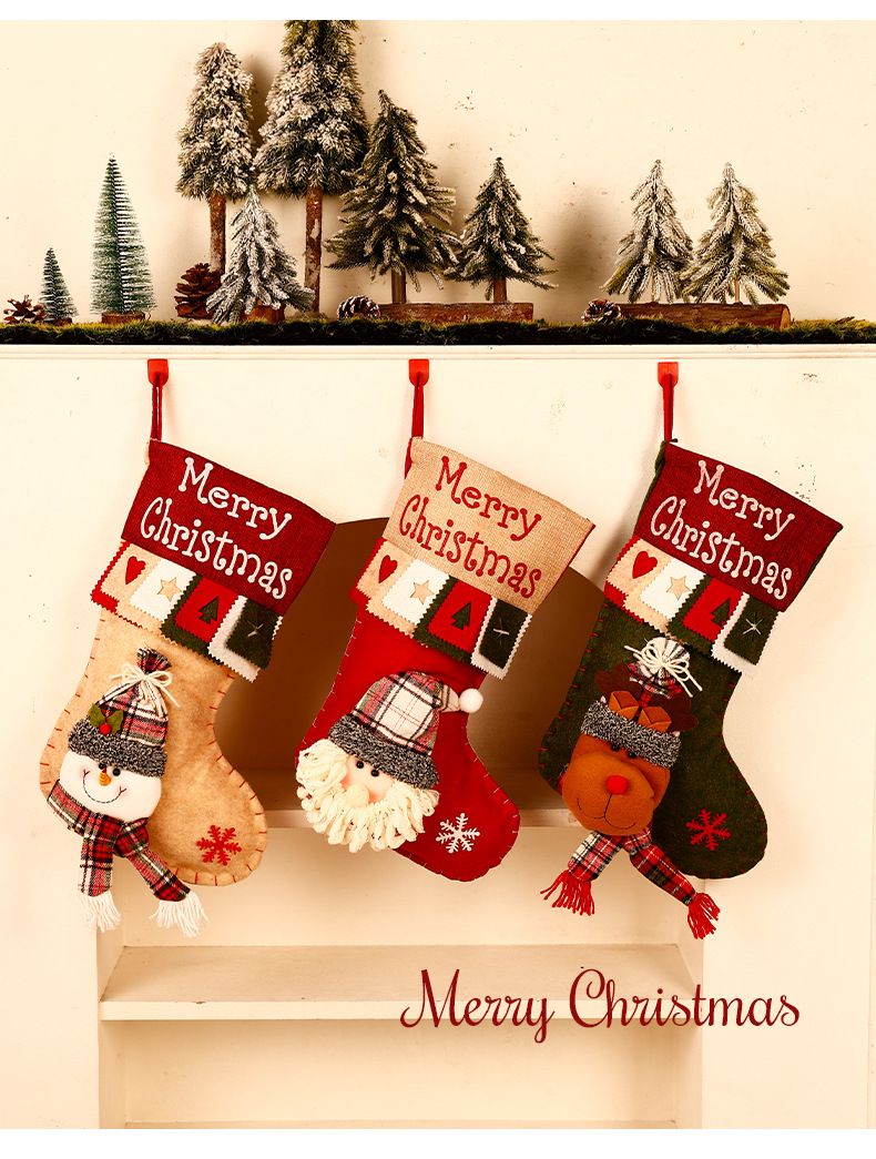 Fluffy plush fabric, 3D appliqués, full of festive charm. Height 45-47cm, holds candies and gifts, decorates Christmas trees and fireplaces, filling the room with Christmas magic./Button elk