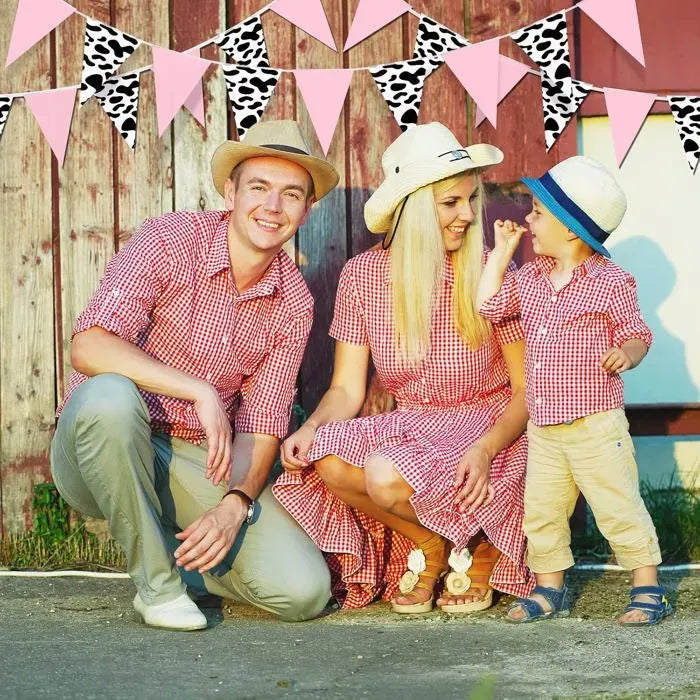 12 Piece Pink and White Speckled Pennant Garland for Party Decoration, 3 m