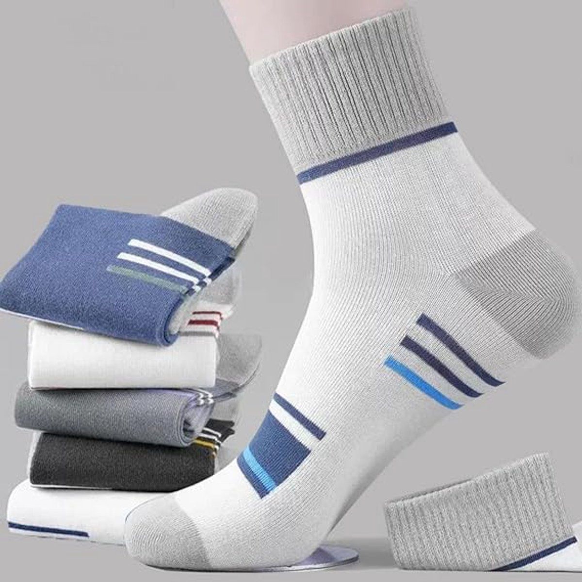 6 Pair Mens Sports Socks, Size 39 to 45