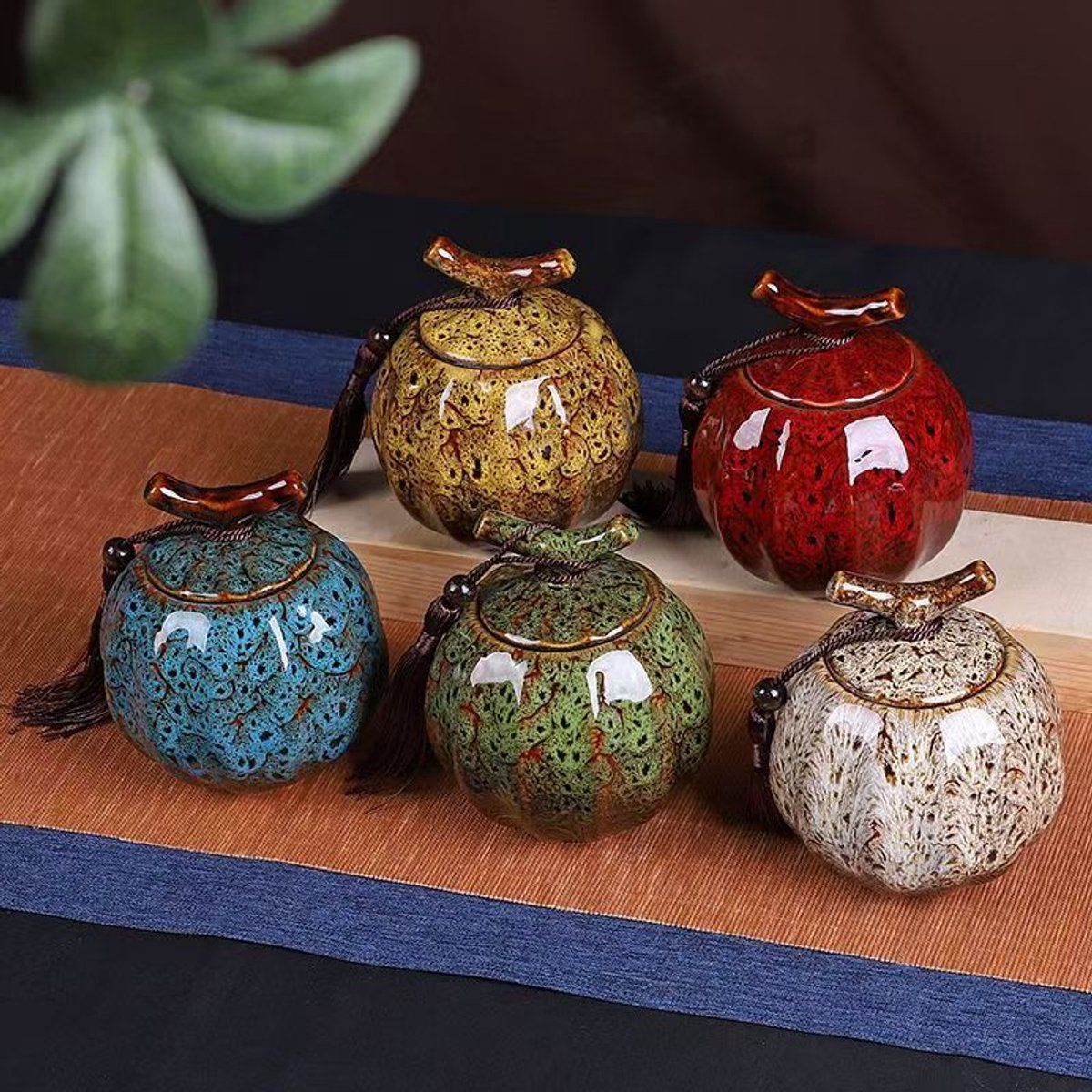 Ceramic Storage Jar with Airtight Lid, Vintage Sealed Canister for Tea Coffee Spices, Yellow, 12.3x10.8x10.8cm