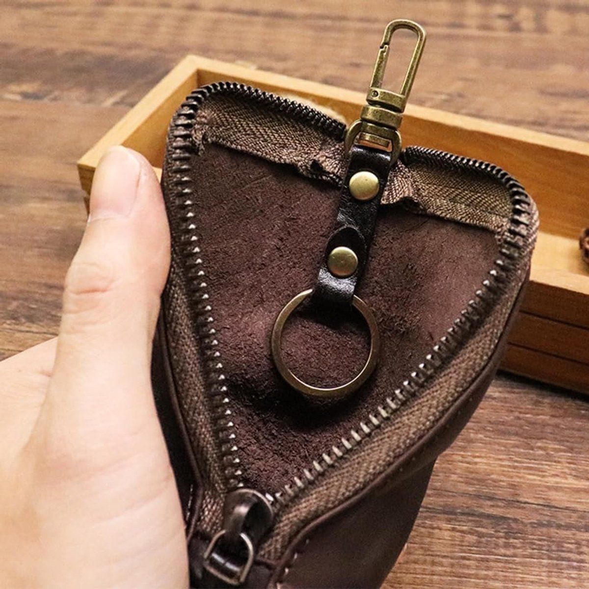 Genuine Leather Coin Purse Mini Wallet Zipper Key Pouch Compact for Keys and Coins, Brown