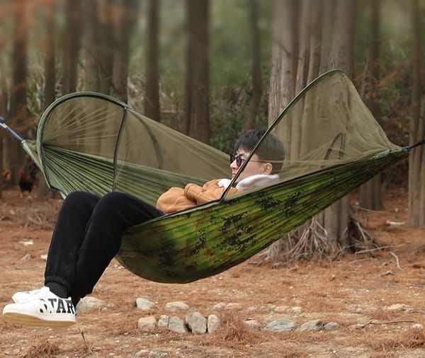 Military‑Green Outdoor Camping Hammock with Mosquito Net, Anti‑Tipping Nylon Fabric, Quick Setup Hammock for Single & Double Person