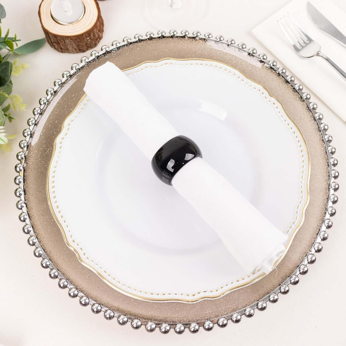 Efavormart 4 PCS Wholesale Black Acrylic Napkin Rings for Place Settings Wedding Receptions Dinner or Holiday Parties Tableware