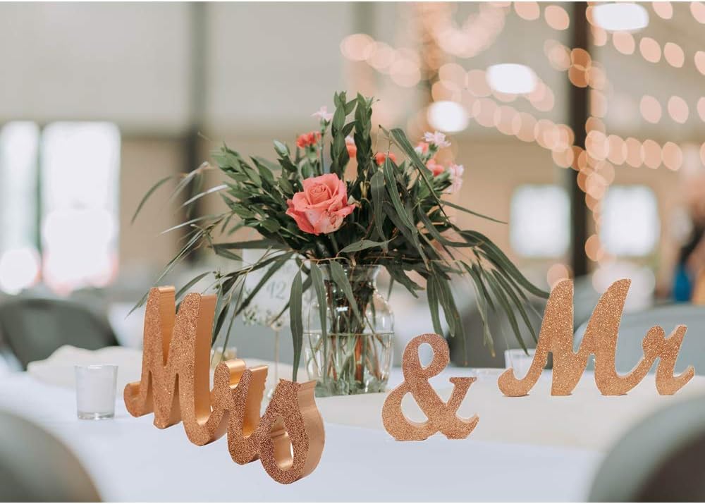 Mr and Mrs Signs Wedding Sweetheart Table Decorations, Wooden Freestanding Letters Wedding Shower Gift (Rose gold)