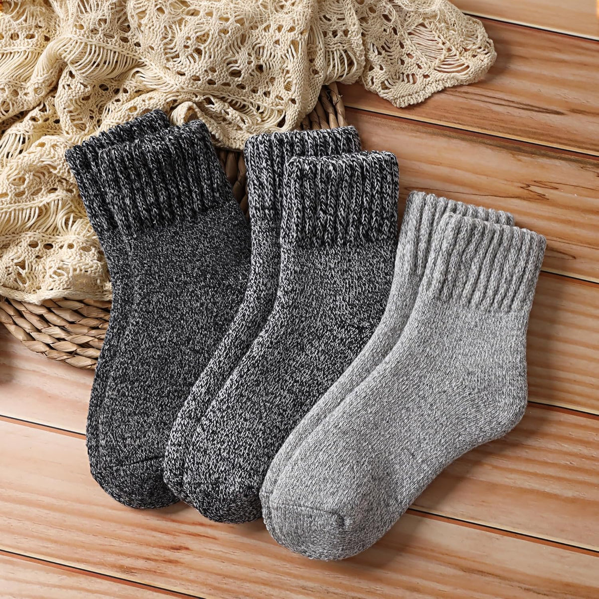 Merino Wool Socks for Women 3 Pairs - Thick Cozy Crew Thermal Boot Socks for Hiking,Cabin Work,Gift,Everyday