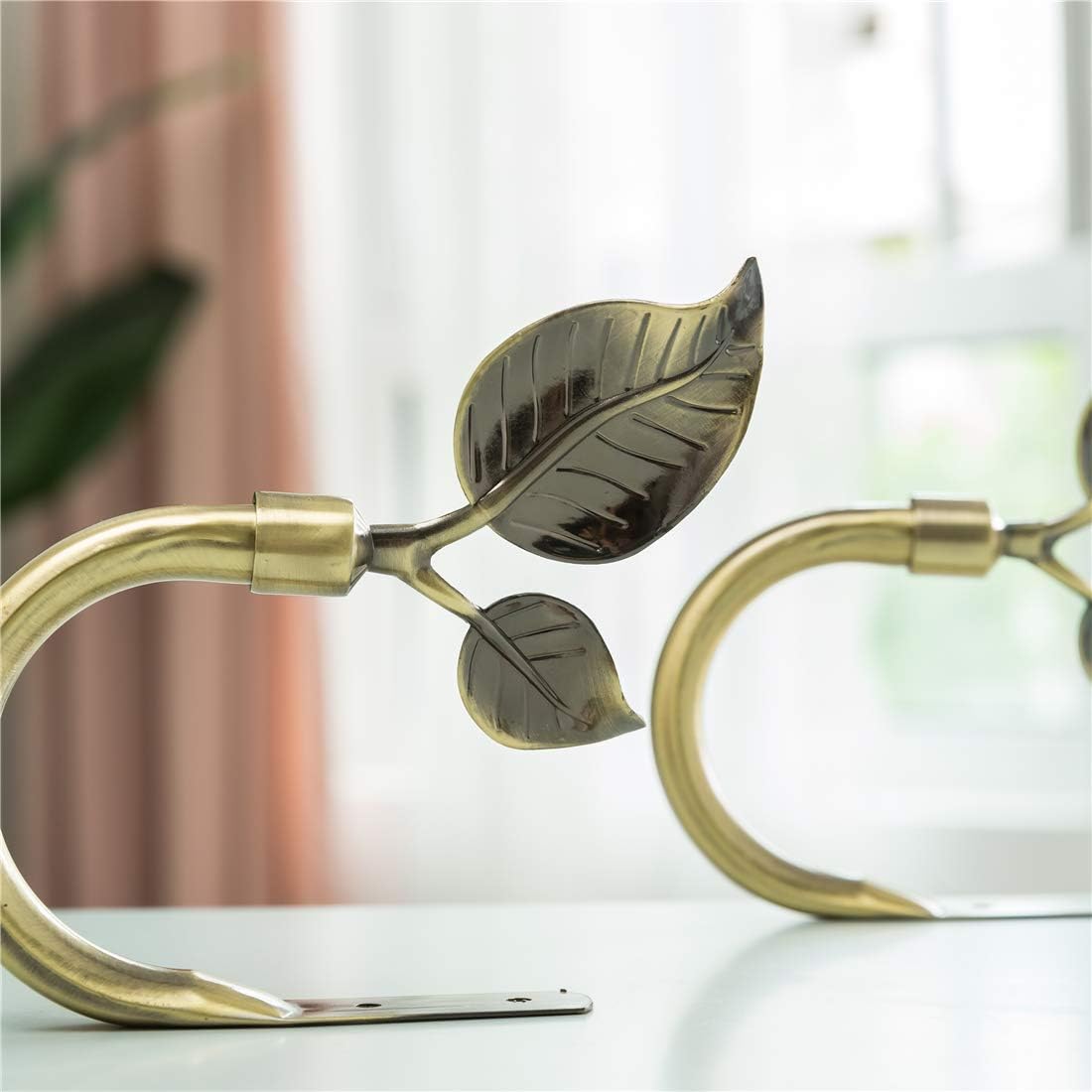 Leaf Shaped Curtain Tieback Holdbacks 2pcs, Handmade Metal Curtain Side Holders for Wall, Curtain Hook Pull Backs for Drapes Window Decoration (Antique Brass)