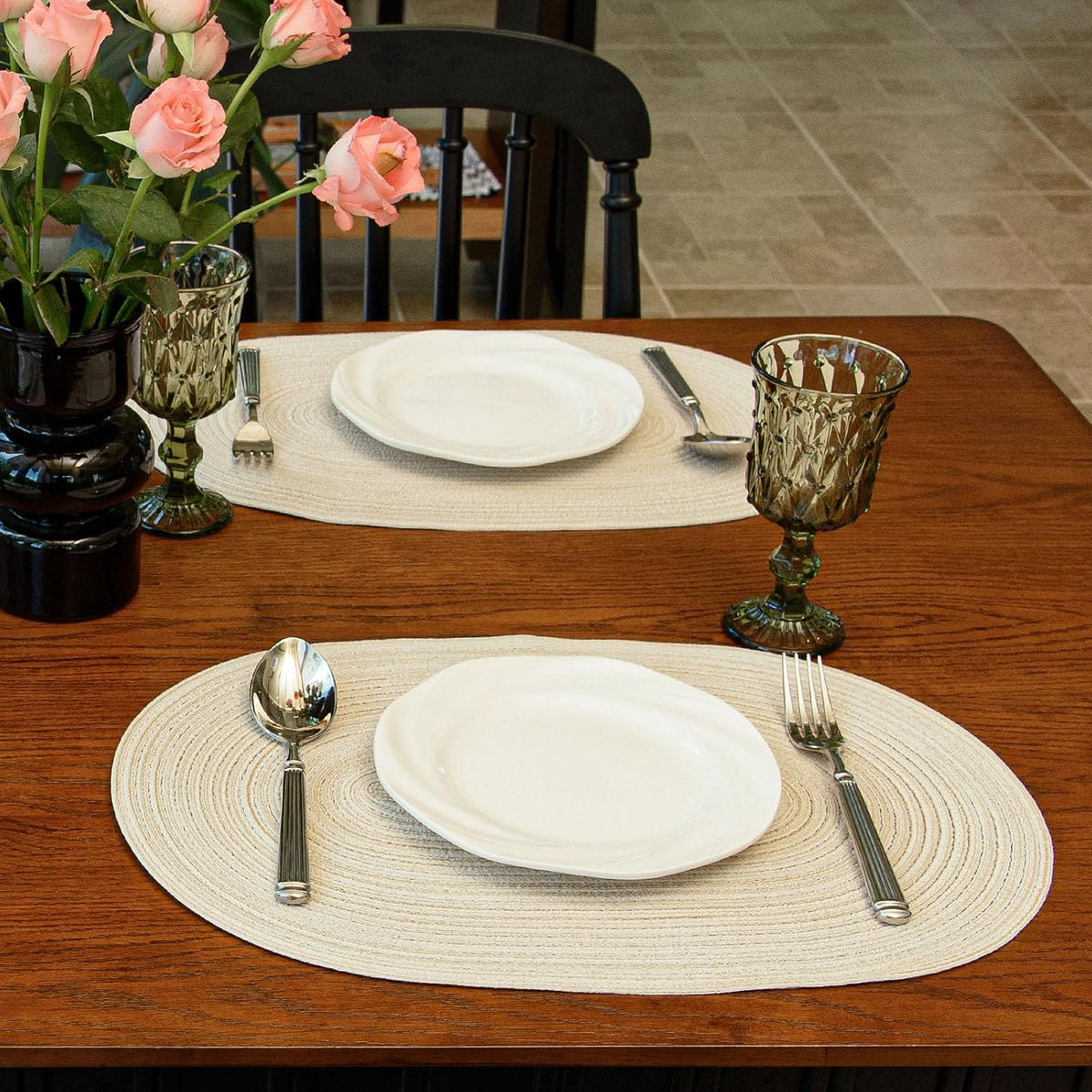 Oval Braided Placemats Set of 6 Woven 12x17.5 Inch Non Slip Washable Heat Resistant Place Mats Round Tablemats for Dining Kitchen Party Daily Table Decor Dinner Mats (Beige, 6)