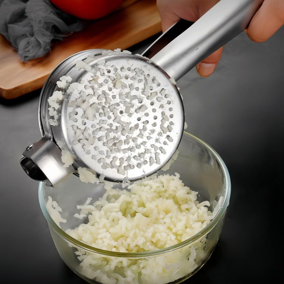 Stainless Steel Potato Masher - Multifunctional Potato Masher - Handheld Potato Masher for the Kitchen - Heavy-Duty German Dough Masher - Suitable for Making Potato Balls, Pasta, Potatoes, Fruit and Vegetables (Open Bottom)