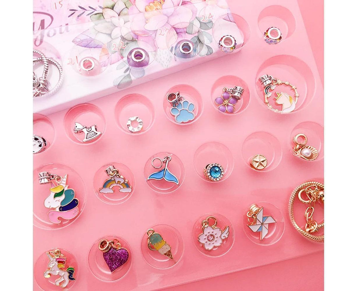24pcs DIY Christmas Bracelet Advent Calendar Unicorn Christmas Charm Bracelet Set