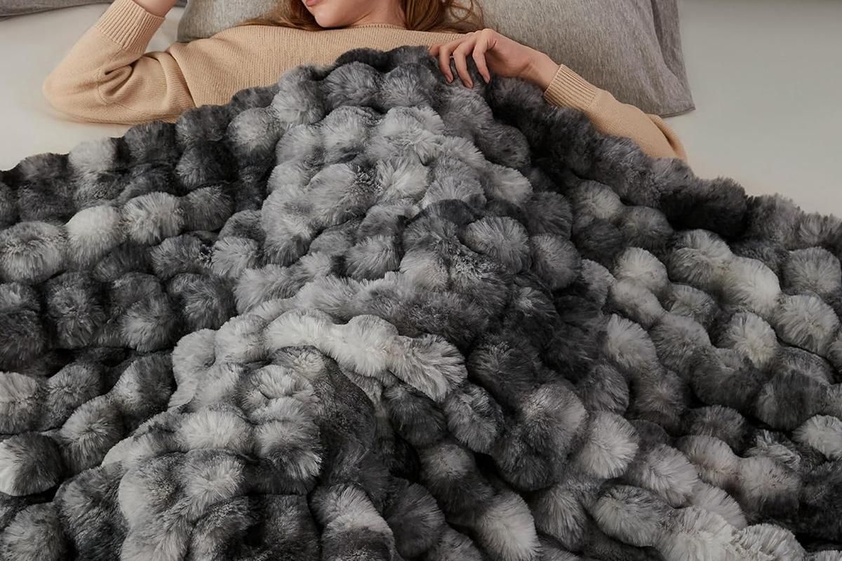 Bubble Tie Dye Throw Blanket Soft Cozy Microfiber Lightweight Warm -Dark Grey XL