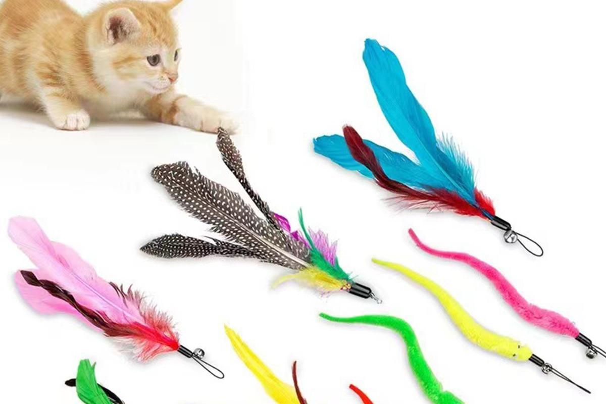 12Pcs Kitten Cat Feather Toy Bell Wand Teaser Rod Interactive Play Pet Toy