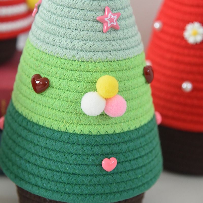 Christmas-themed cotton yarn woven storage basket, Christmas tree-shaped desktop storage box with lid, entryway key and remote control organizer - cosmetic storage box - red and white