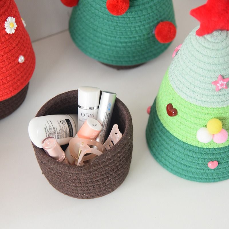 Christmas-themed cotton yarn woven storage basket, Christmas tree-shaped desktop storage box with lid, entryway key and remote control organizer - cosmetic storage box - green