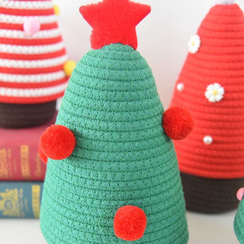 Christmas-themed cotton yarn woven storage basket, Christmas tree-shaped desktop storage box with lid, entryway key and remote control organizer - cosmetic storage box - green