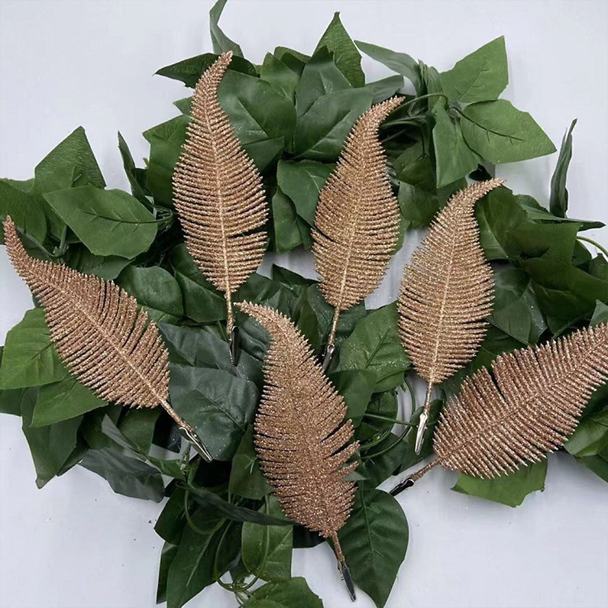 Christmas Tree Leaves Ornament Glittery Leaf with Clip Tree Hanging Baubles Decor for Christmas Home Party Decoration