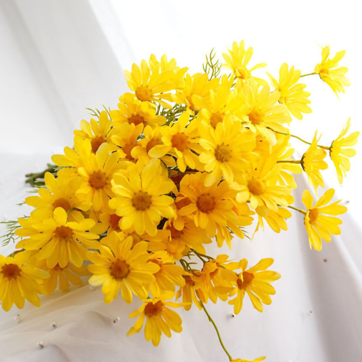 Artificial Daisy Flowers Bouquet Home Decoration for Living Room Dining Room Bedroom Office Light Yellow