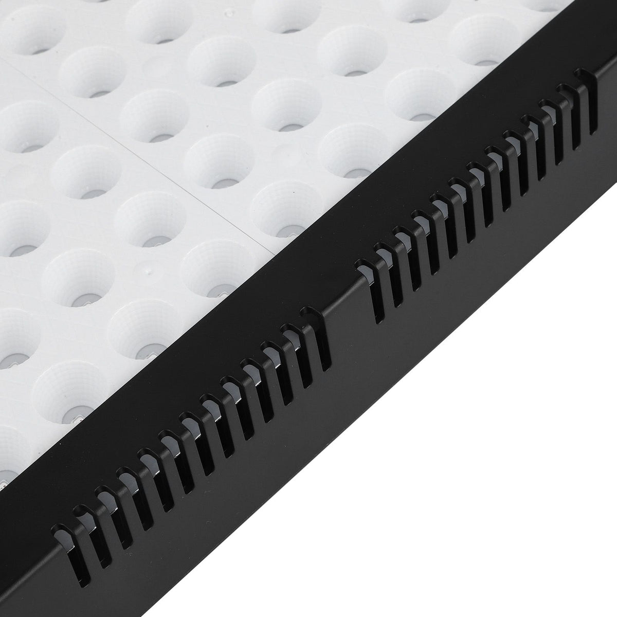 300W 100LED Chips Grow Lamp Full Spectrum Plant LED Panel Growing Lights Fixture