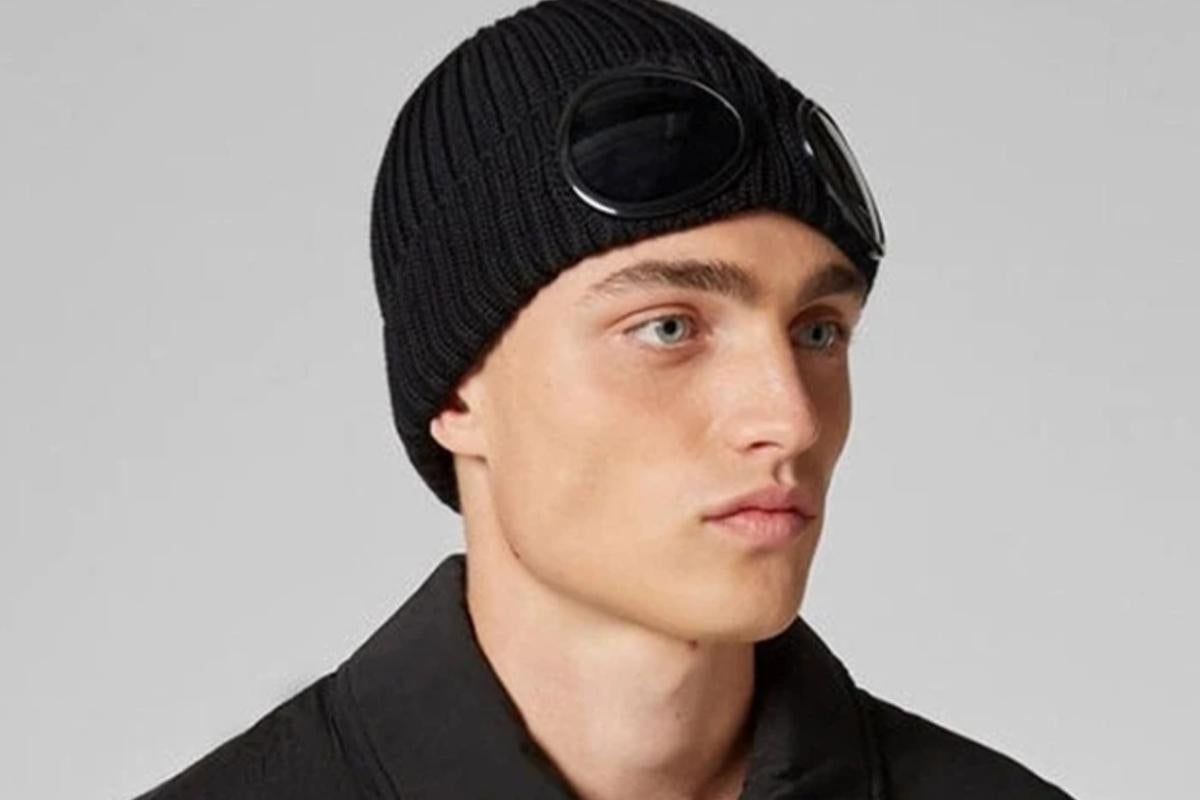 Winter Ski Hat with Goggles - Thermal Knit Beanie for Men & Women - Black