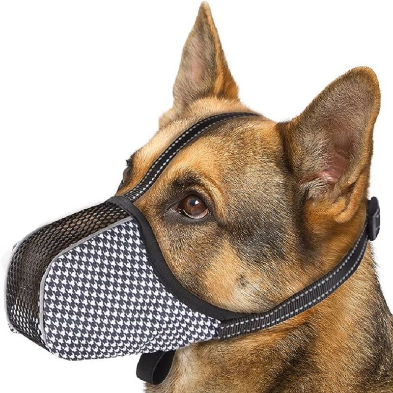 Adjustable Long-Snout Dog Muzzle with Breathable Mesh Front and Reflective Straps, Printed Fabric Sides, Anti-Biting and Anti-Scavenging Mouth Cover for Outdoor Walks, Fits Small to Large Long-Nosed Breeds (Black & White Check, 2XL)