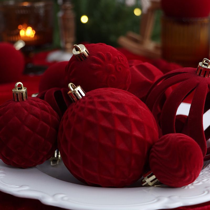Luxury Flocked Christmas Balls Set for Holiday Tree Hanging, Festive Home Decor, Seasonal Party Ornament, Elegant Velvet Baubles (Pink)