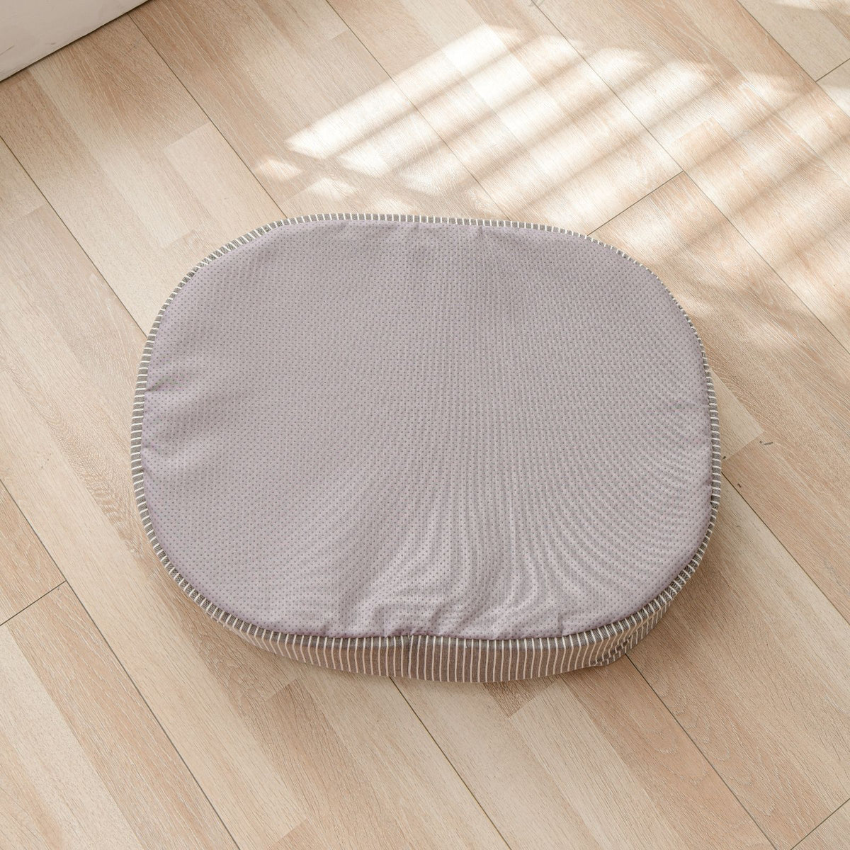 Cooling Ice Silk Pet Bed for Small Dogs and Cats, Breathable Summer Nest with Washable Cushion, Anti-Slip Bottom, Indoor Lounging and Resting (Blue, M(60*48cm))