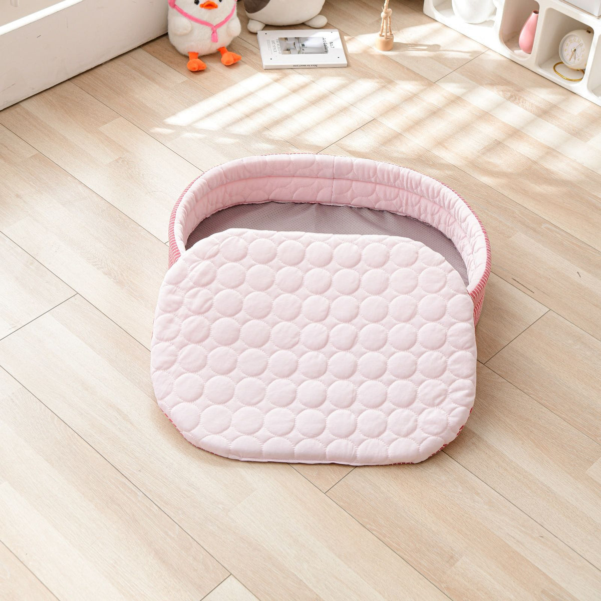 Cooling Ice Silk Pet Bed for Small Dogs and Cats, Breathable Summer Nest with Washable Cushion, Anti-Slip Bottom, Indoor Lounging and Resting (Blue, M(60*48cm))