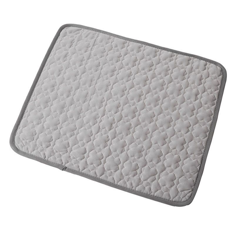 Cooling Pet Mat for Dogs and Cats, Summer Heat Relief Bed Pad with Breathable Mesh and Soothing Gel Layer, Ideal for Sofa Floor Crate Car Seat and Outdoor Use (Blue, M)