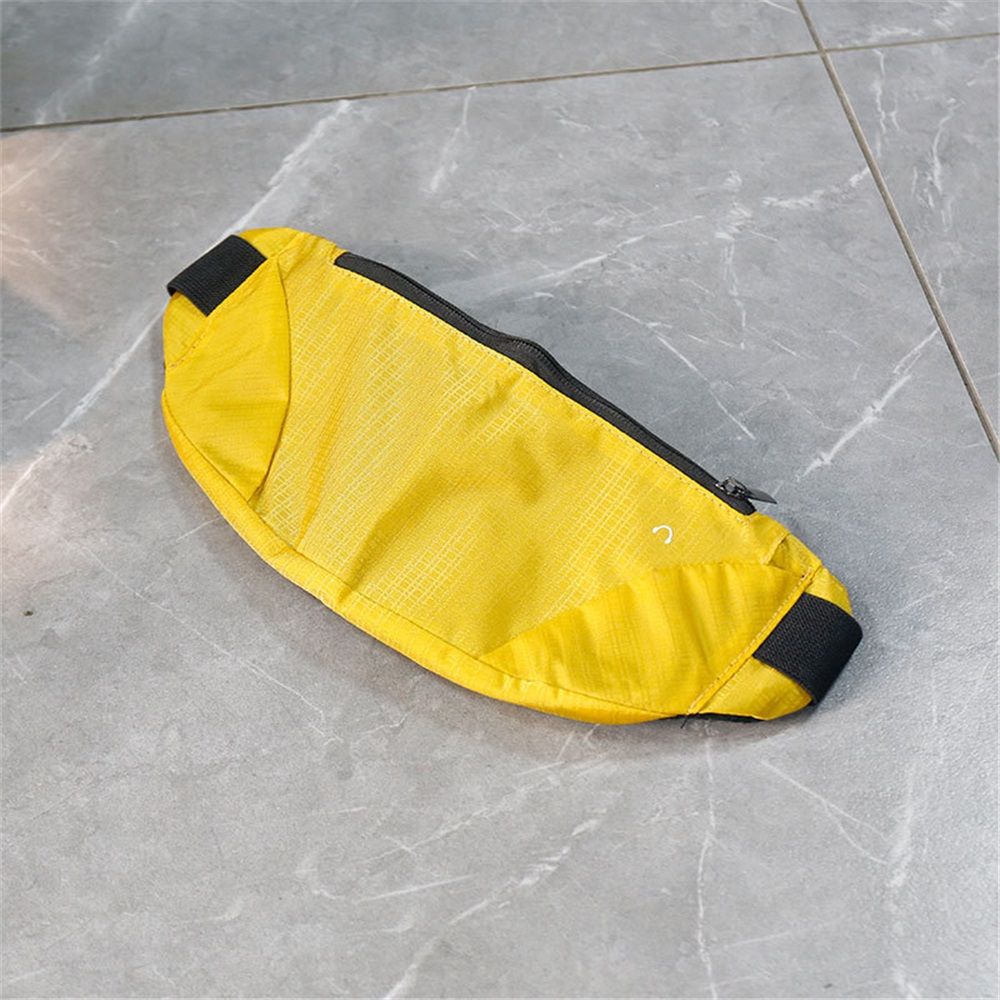 Running Belt,Men or Women Ultra Light Bounce Free Waist Pouch Bag Fitness Workout Belt Sport Waist Pack Exercise Waist Bag in Running Gym Marathon （Yellow）