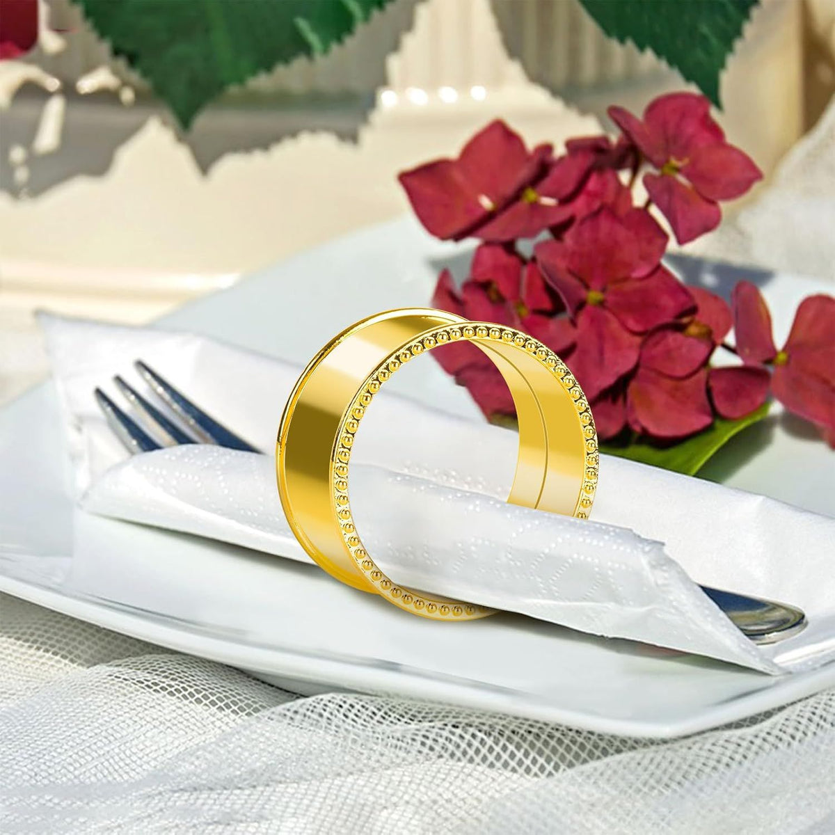 12 gold napkin ring set, metal napkin holder ring, exquisite holiday buckle, suitable for Easter weddings, dinners, receptions, family gatherings, table sets, holiday table decorations