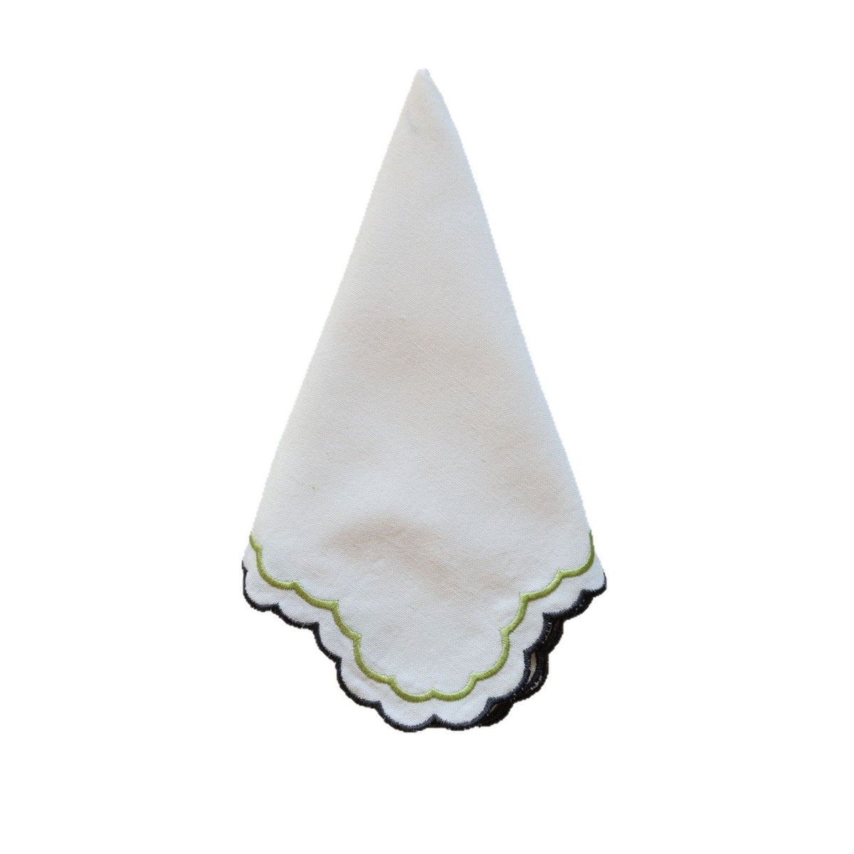 Set of 4 Embroidery Cloth Napkins, Soft Reusable Scalloped Napkins Washable Dinner Napkins Table Decor for Home Hotel Restaurant Weddings Events Parties, 38*38cm