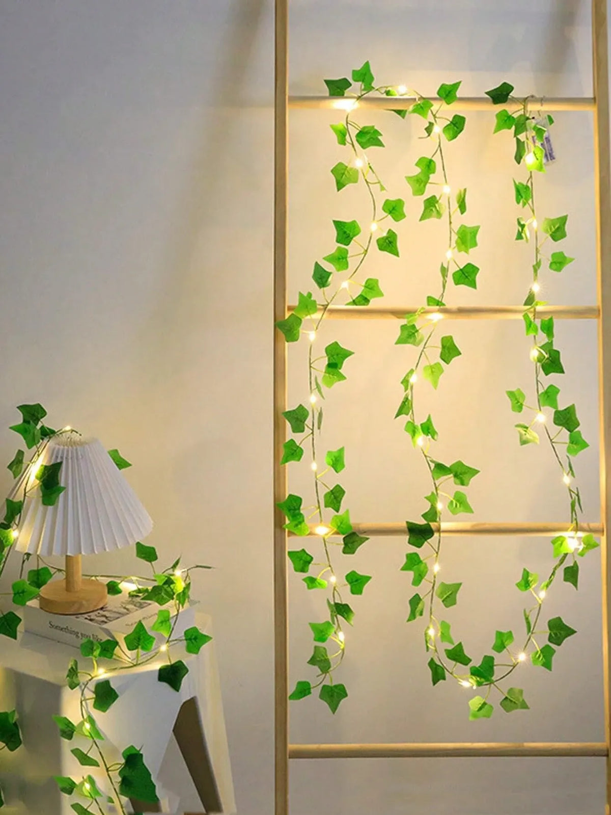 3M*1M Strings Artificial Ivy LED String Lights 2m 6.56ft 20LEDs Hanging Greenery DIY Leaf Backdrop Decor For Holiday Bedroom Wedding Party Table Garden Gift